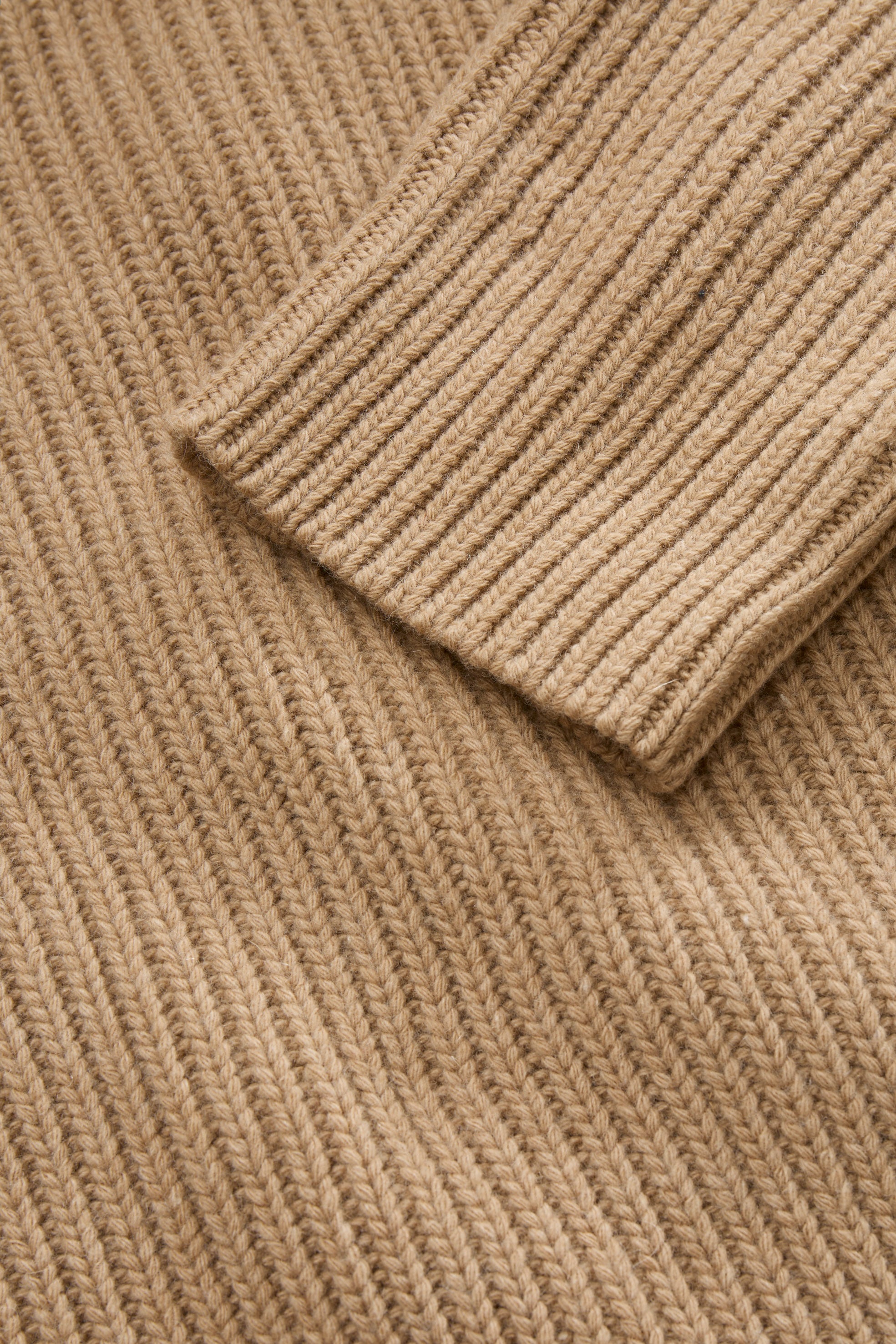 Skall Studio Diana T-neck jumper Jumper Camel